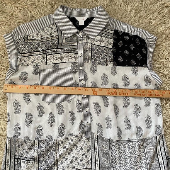 Intro Short Sleeve Blouse With Button & Collar, M - Picture 11 of 13